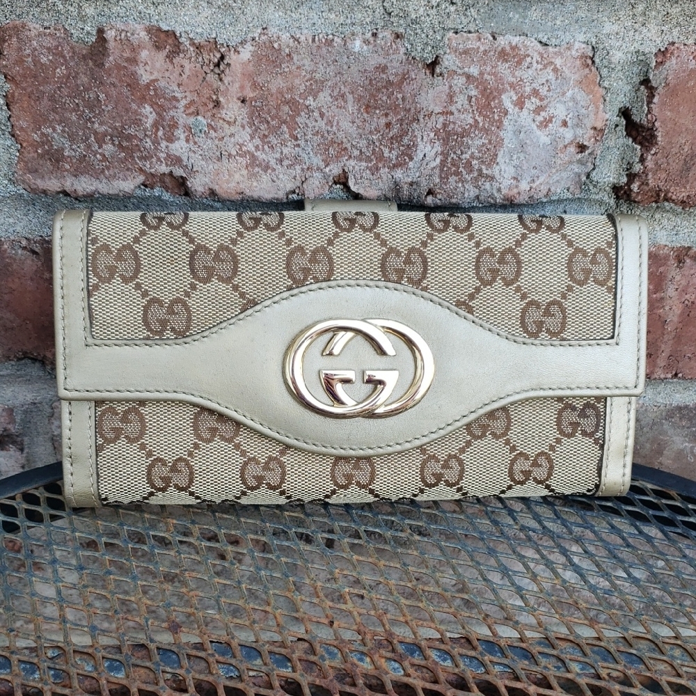 Vintage Gucci Sukey Continental GG Monogram Canvas Leather Long Wallet Luxury